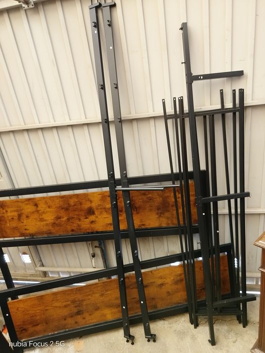 Cama de casal de ferro e Madeira de 150x2