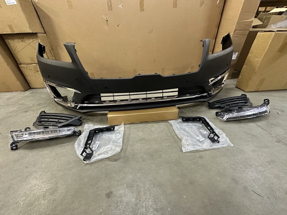 Бампер передний под парктроники с и без отверстия Линкольн MKZ-17