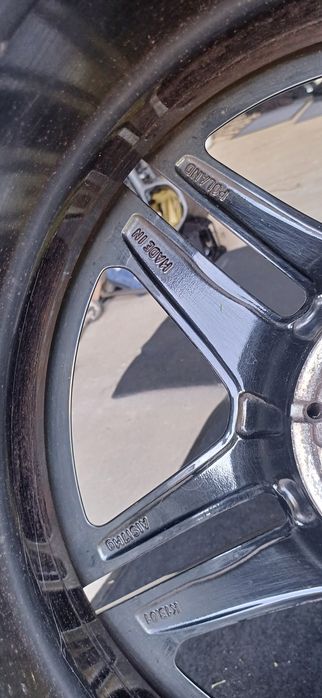 Felga aluminiowa mercedes A W177 Cla 118 AMG CZARNE