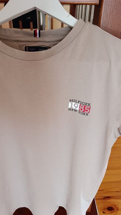 Tommy Hilfiger t-shirt r.176