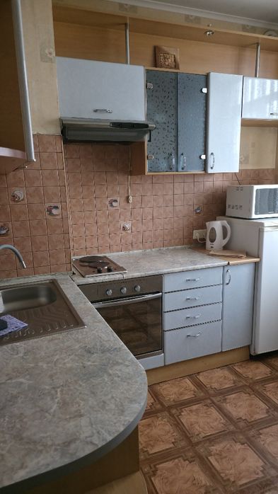 Посуточно 2 ком Центр 97 кв пр. Гагарина, 6 спальных