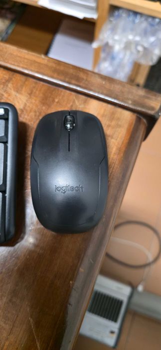 teclado e rato Logitech sem fios