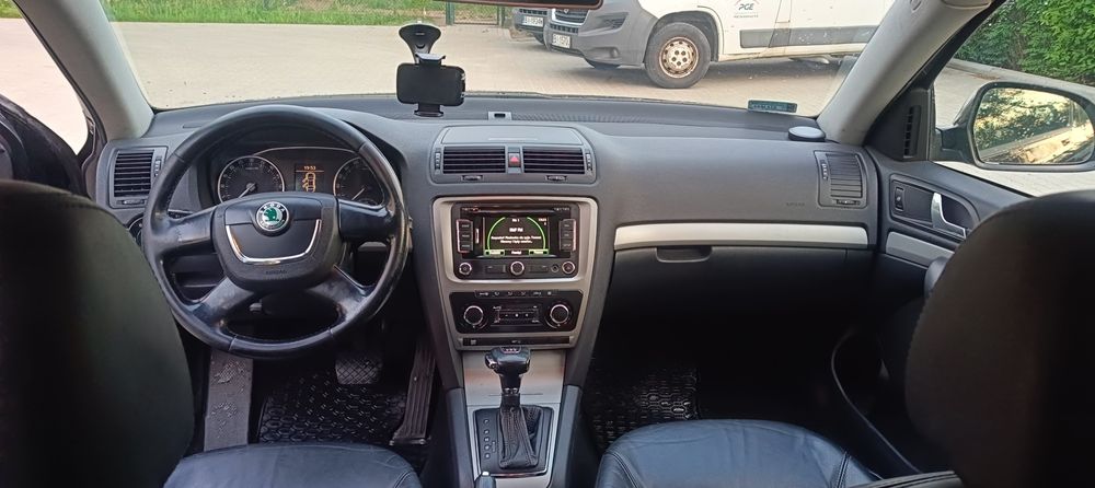 Skoda Octavia 2 Fl 2.0 TDI DSG