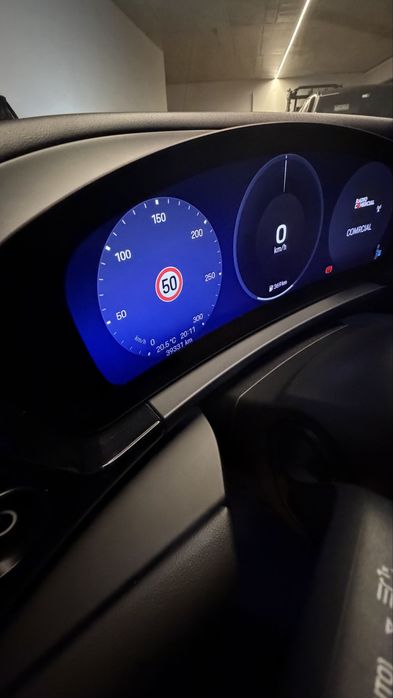 Porsche Macan Electric 4