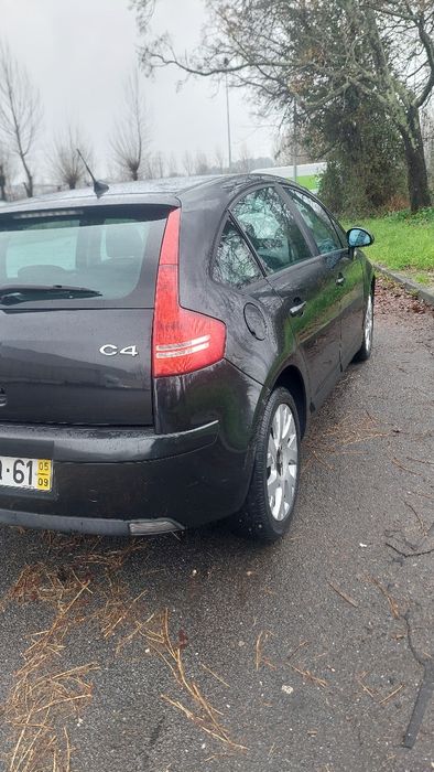 Citroën C4 1.6HDI motor PSA para desocupar!! 2250€