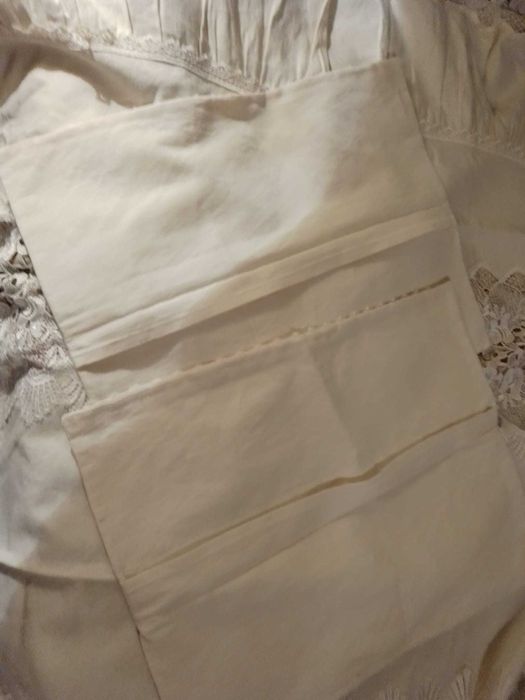 Colcha maJestosa C/Renda e 2Fronhas outrora15E-Lençois desde15EDesde2E