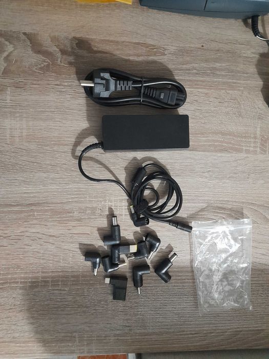 Carregadores  universal 90 w