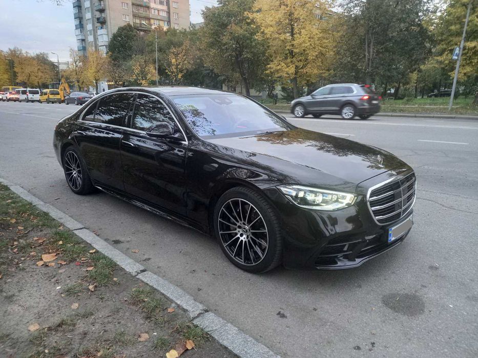 Оренда Мерседес S-клас, авто преміум класу, оренда автобус Львів.