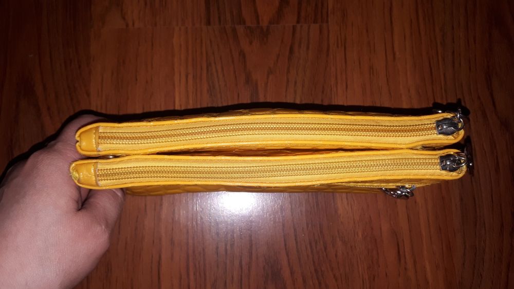 Кошелек-сумка продам