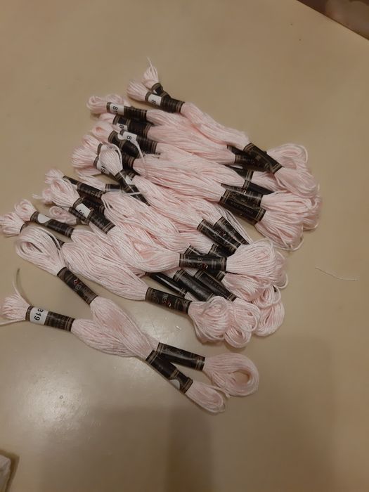 Нитки вишивальні Бестекс # 819