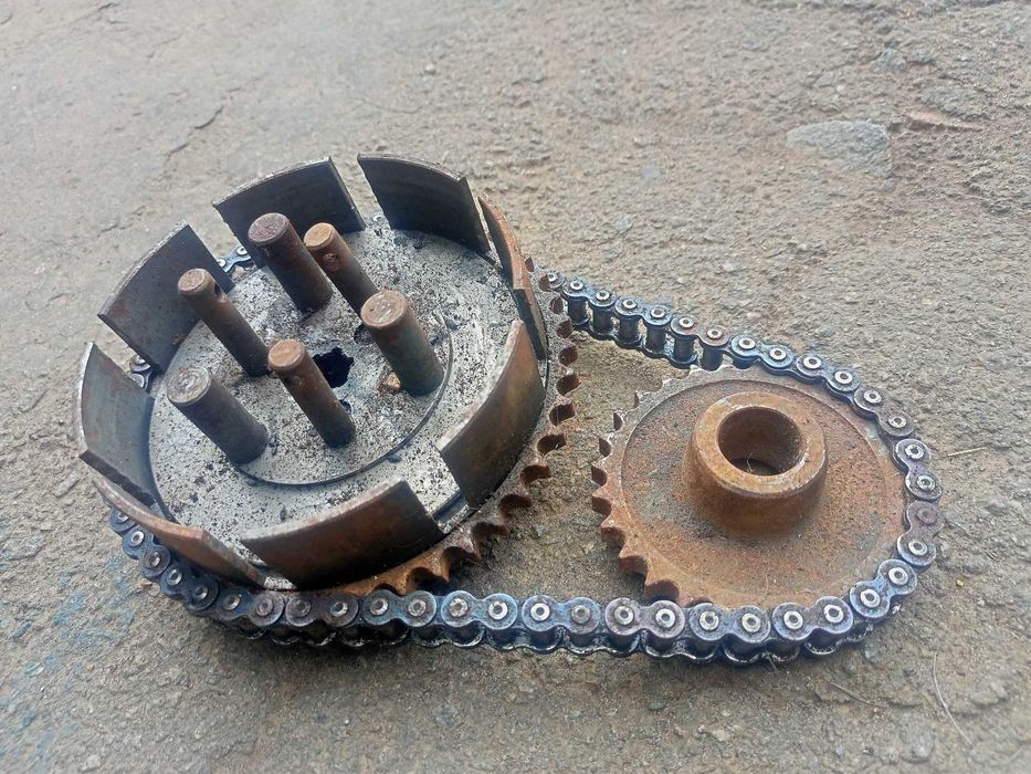 ява 250 350 старушка. продам корзина. цеп. однорядна.