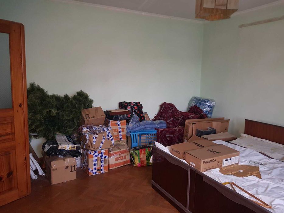 Житловий будинок та земельна ділянка 7,9 сот. м. Кам'янка-Бузька