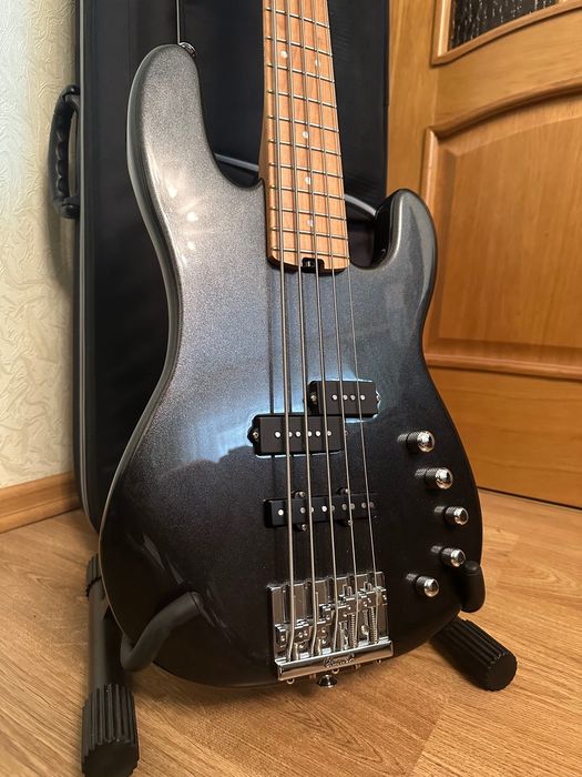 Charvel Pro-Mod San Dimas Bass PJ V Metallic Black Бас-гітара