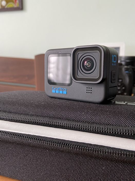 Продам GoPro (10) + 2 акумулятора +карта памʼяті на 256гб в подарунок