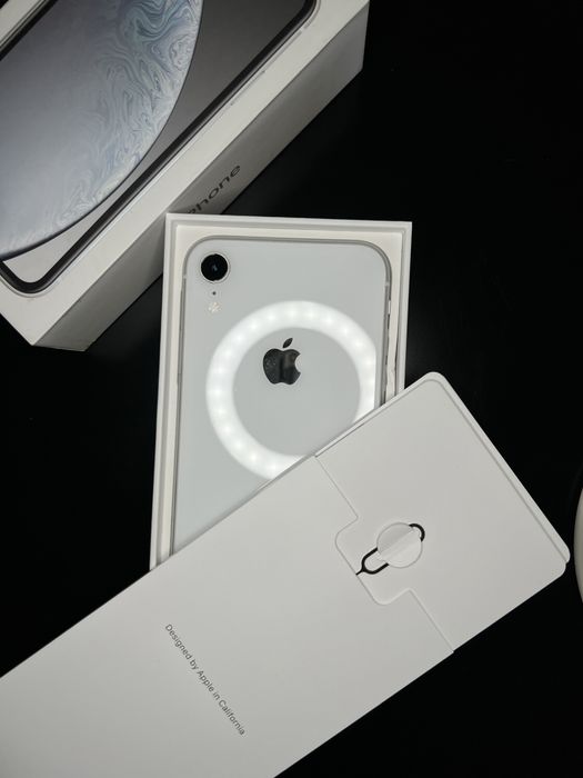 iPhone XR 64gb Desbloqueado