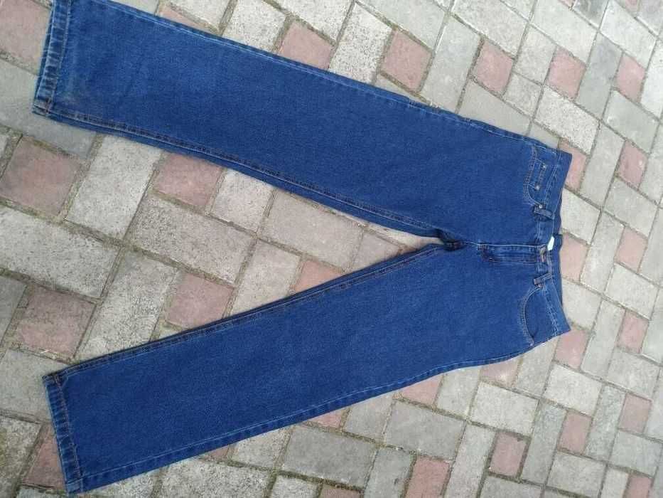 Мужские  джинсы 48 р новые