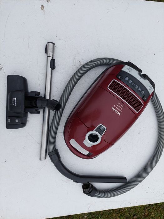 Odkurzacz miele c3 score red