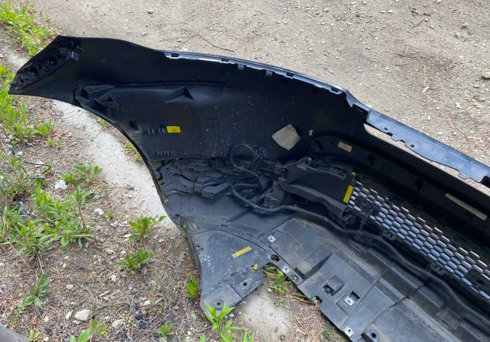 Комплектний передній бампер Range Rover Evoque L551