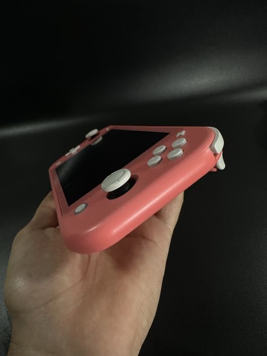 Nintendo Switch Lite Coral Pink