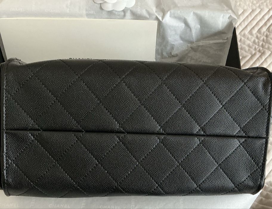 Chanel torebka - CC 25 hobo bag - kolekcja 2025