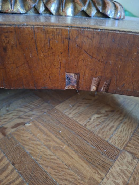 Mesa estilo Império