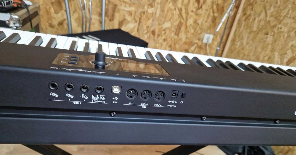 Controlador Studio Logic SL 88