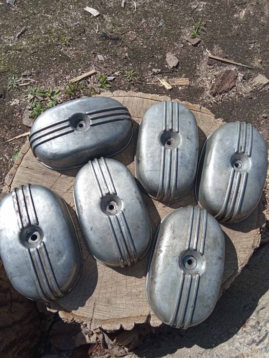 Передня кришка і кришки клапанів мото Урал