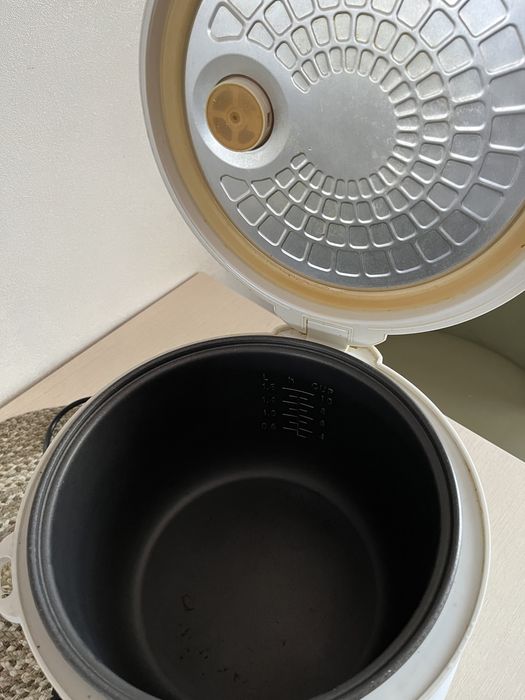 Мультиварка робоча