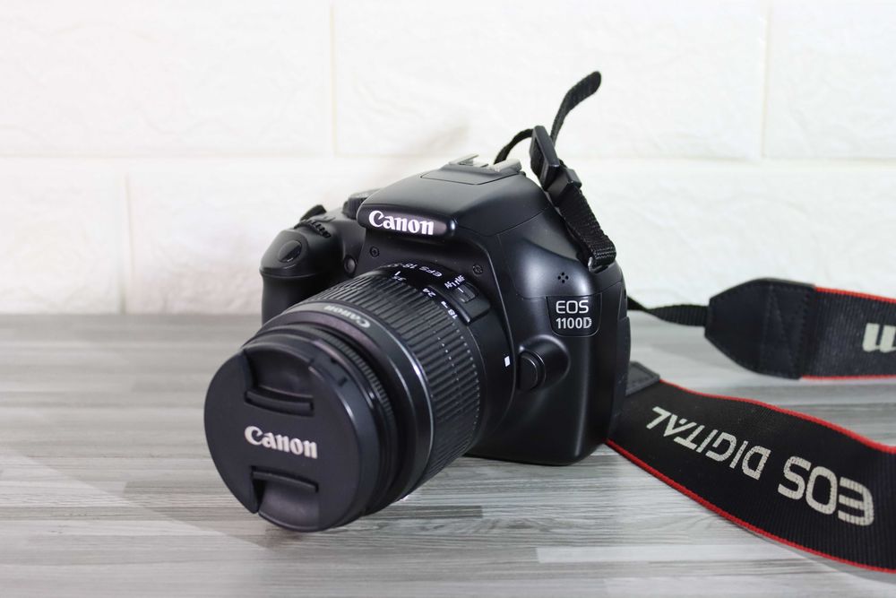 Canon EOS 1100D + EFS 18-55mm Niski przebieg!