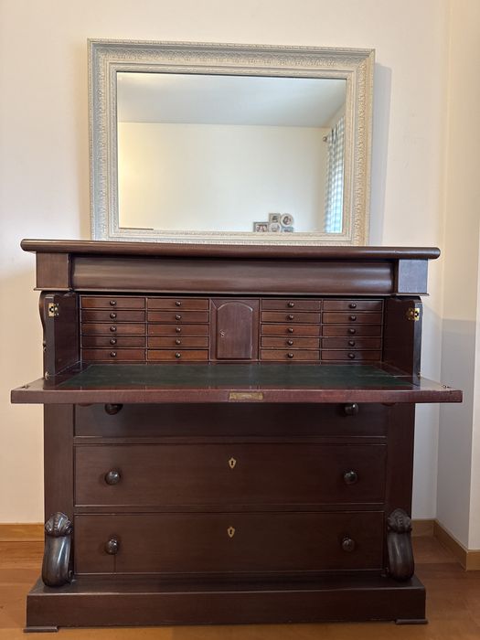 Cómoda vintage antiga