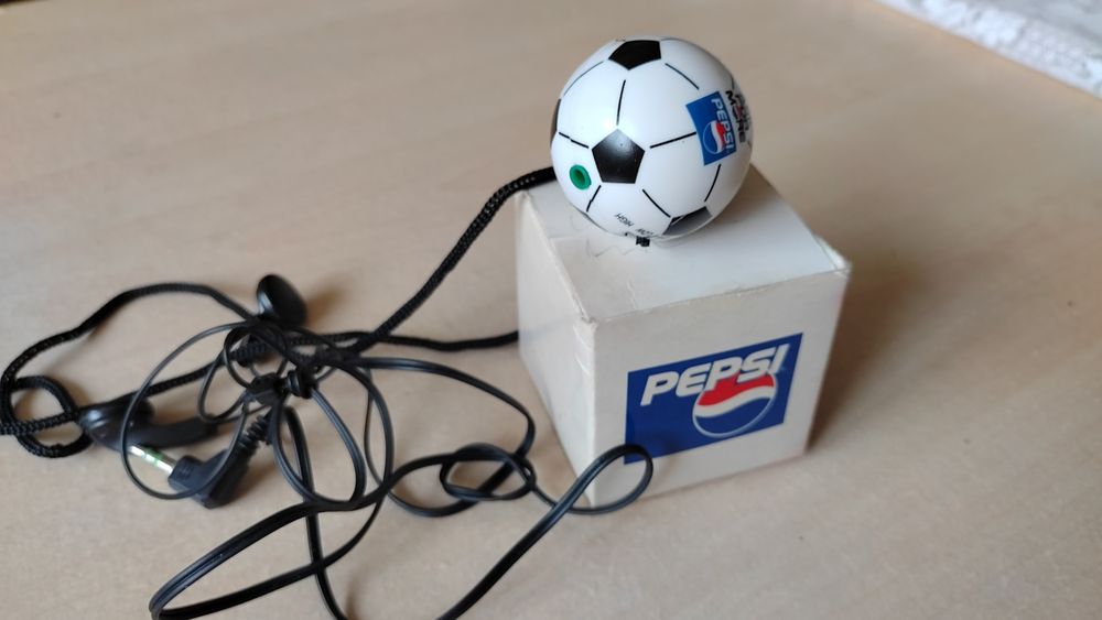 Vintage.Radyjkoo PEPSI kolekcjonerskie(2000)r