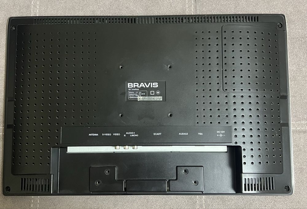 Продам телевізор Bravis