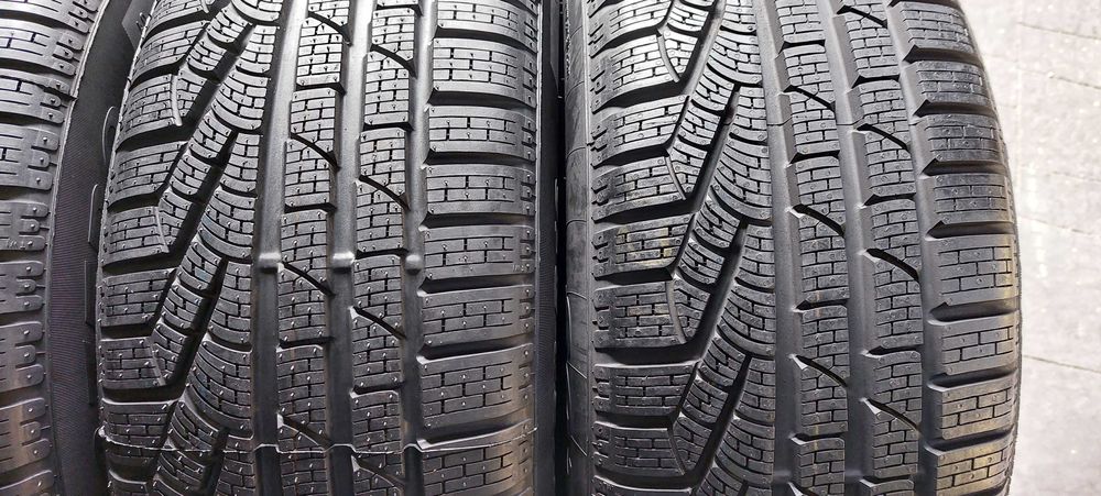 Резина зимова, нова, Pirelli Sottozero 210 Serie II 225\60 R16: 3 000 ...