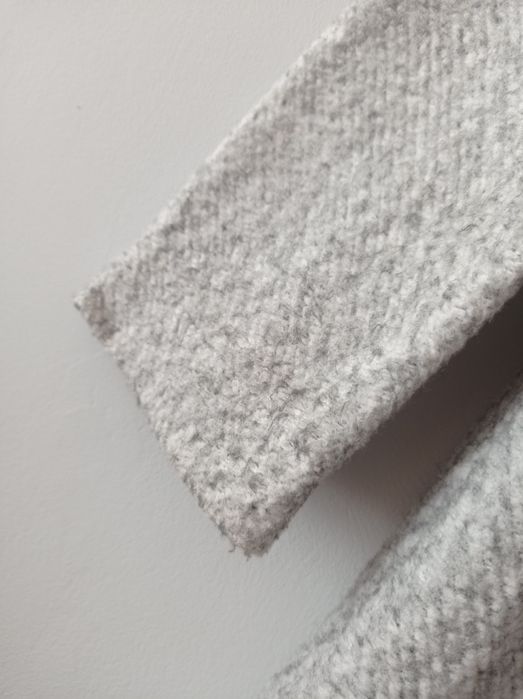 Szary dłuższy rozpinany sweter S