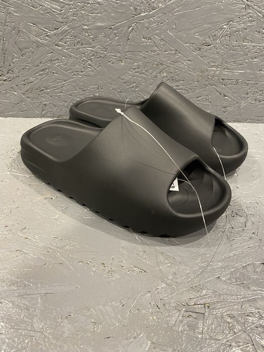 Шльопанці,тапочки чоловічі / жіночі Yeezy Slide піна 36-45