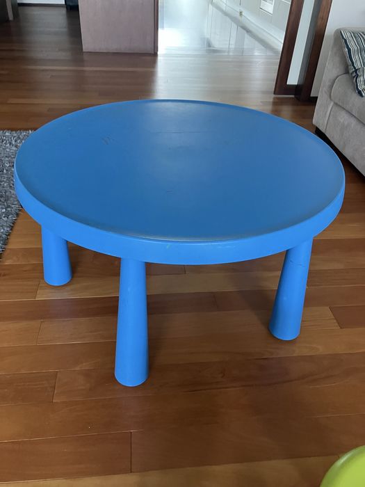 Ikea Mammut Mesa p/criança, interior/exterior/azul, 85 cm
