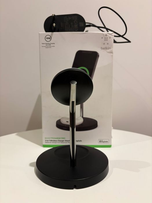 Ładowarka Belkin BoostCharge Pro 2-in-1 Wireless Charger Stand with MagSafe
