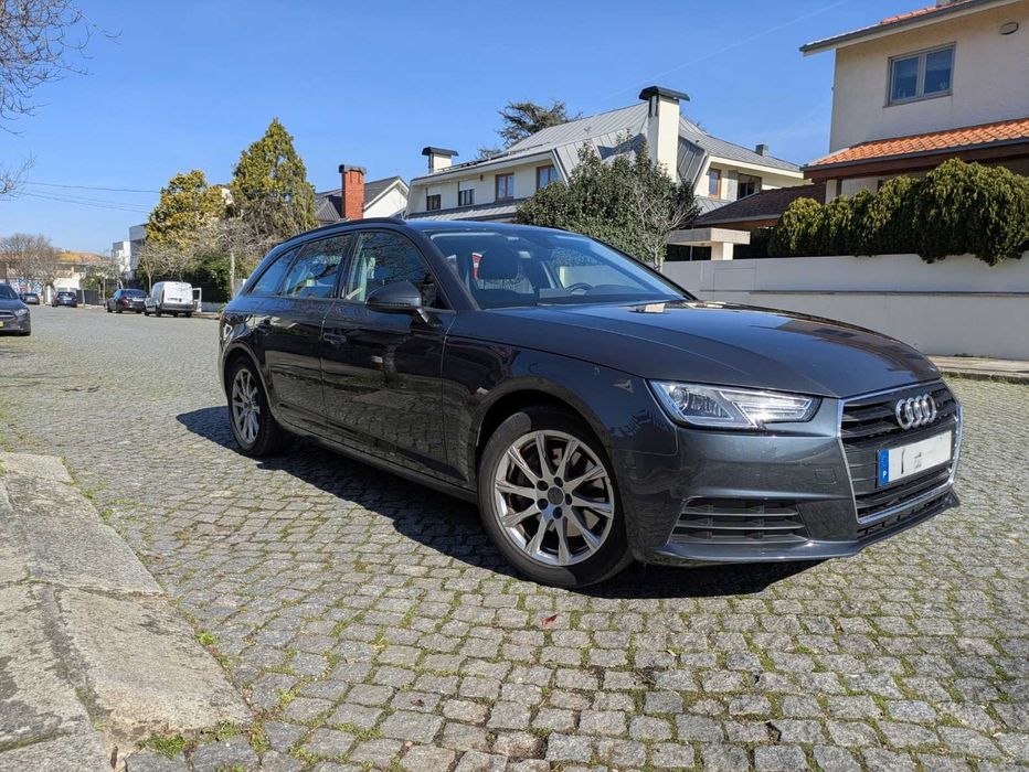 Audi A4 Avant  2.0 TDI S tronic 190cv