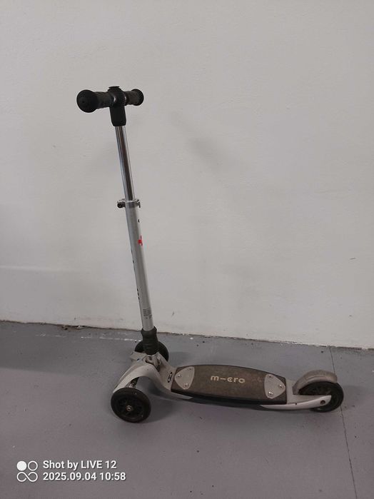 Hulajnoga Micro Kikboard trójkołowa