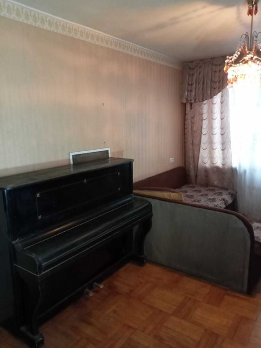 Продам 2-кімн. Щу́сєва вул. 42а, 47 м.кв.МетроСирець 2 хвилини пішки.