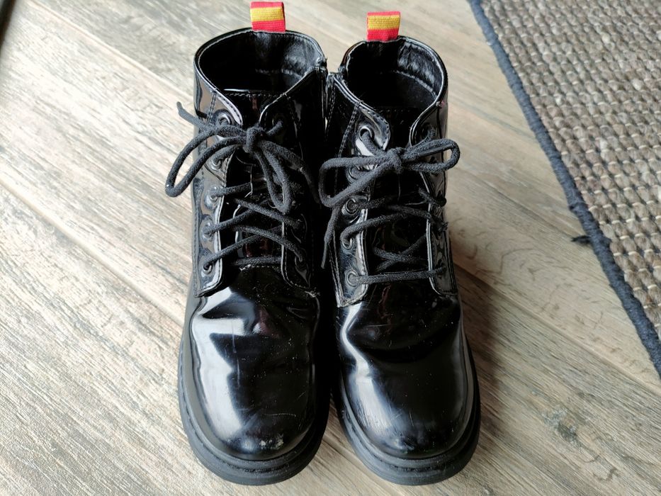 Trzewiki czarne Reserved r.32