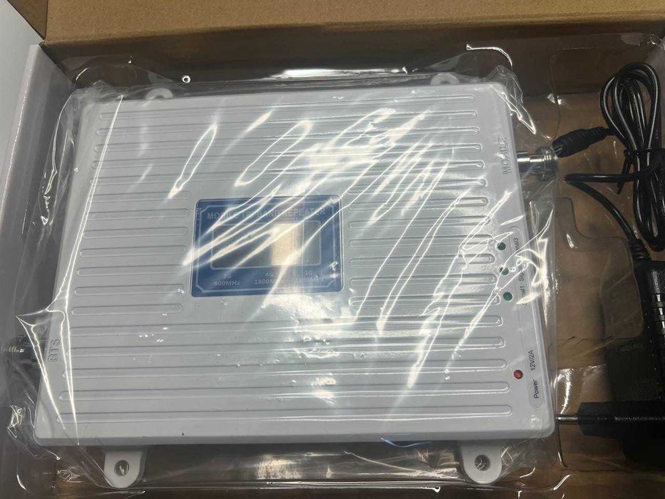 GSM DCS 3G 4G репитер, усилитель связи 900МГц 1800МГц WCDMA 2100 МГц