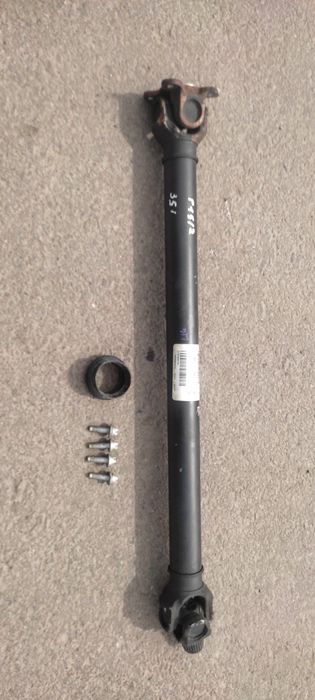 Кардан BMW X5 E70 F15 передній кардан БМВ Х5 Е70 карданий вал передний