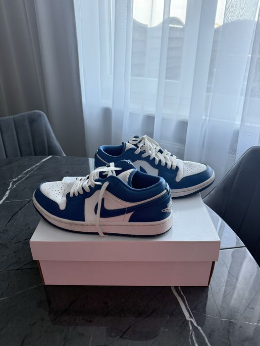 Oryginalne Jordany Low Blue