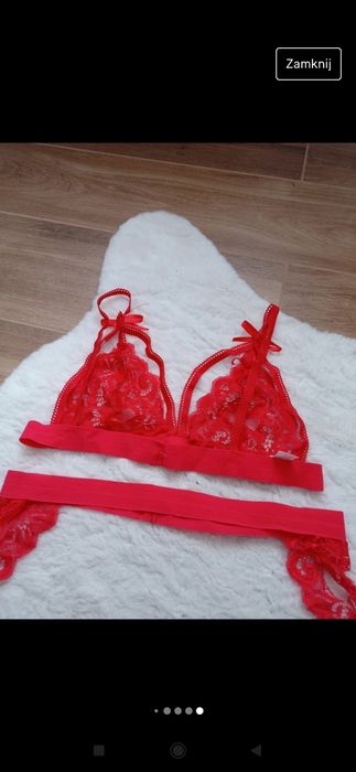 Komplet bielizny koronkowej