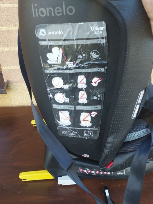 Fotelik dziecięcy Lionello Oliver  9-36kg
