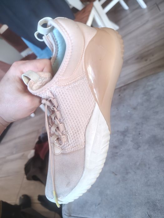 Buty sportowe damskie rozmiar 41