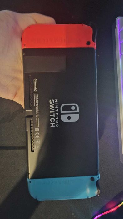 Nintendo Switch V1 (Modelo Raro Desbloqueável)