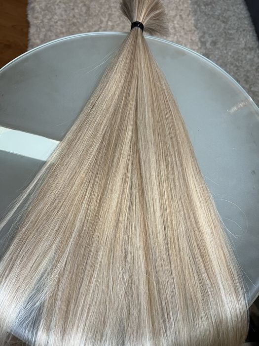 Натуральные волосы б/у 130гр 65см