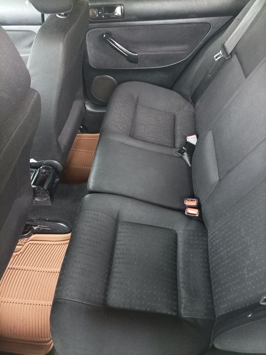GOLF 2001 super estimado